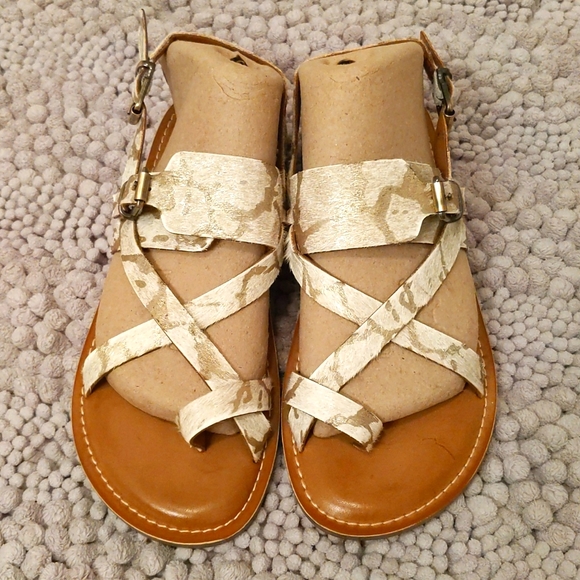 NWT Fidella Leather Sandals - Picture 2 of 16